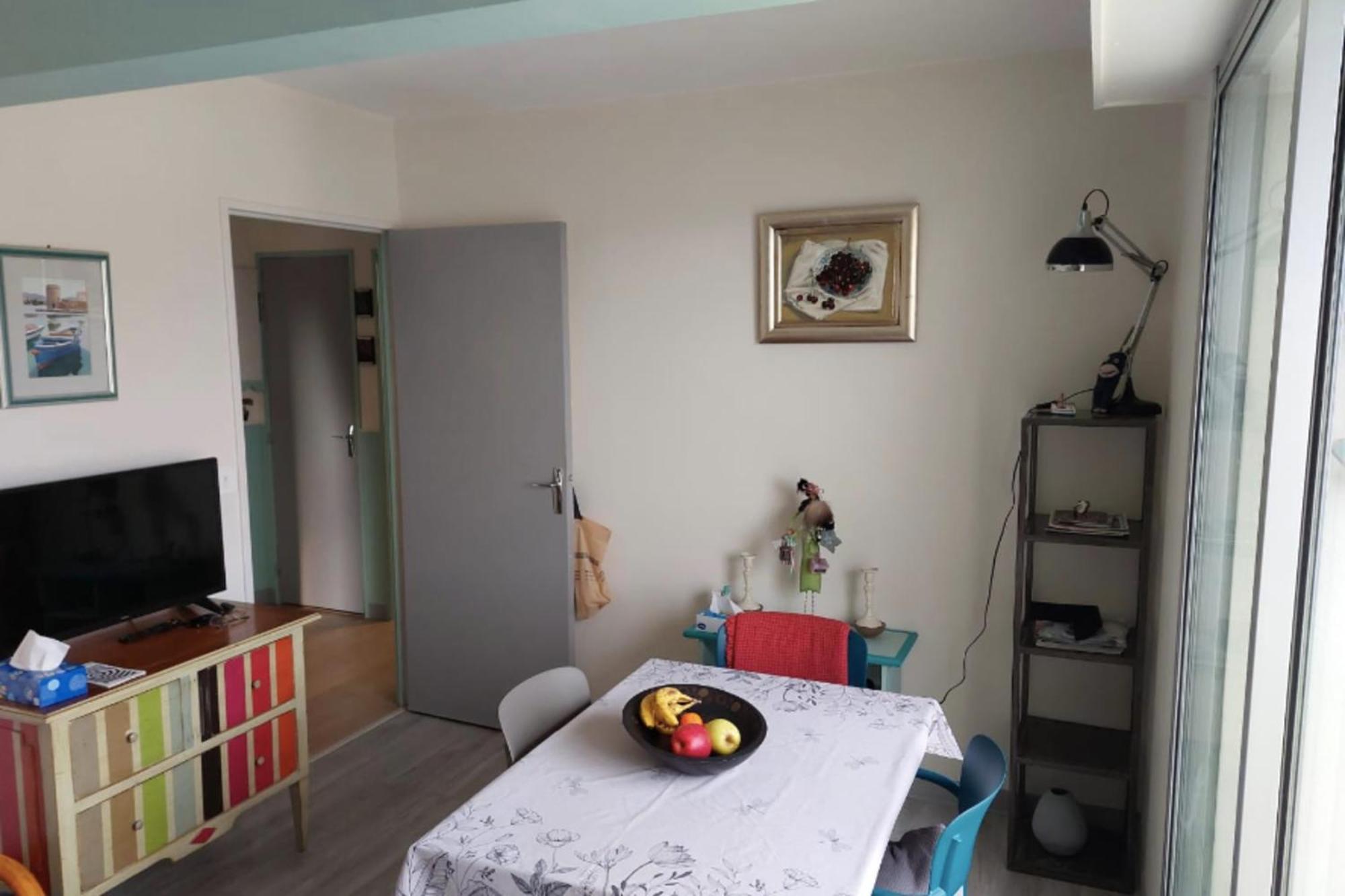 Apartment With Balcony Close To The Beach Кабур Екстериор снимка